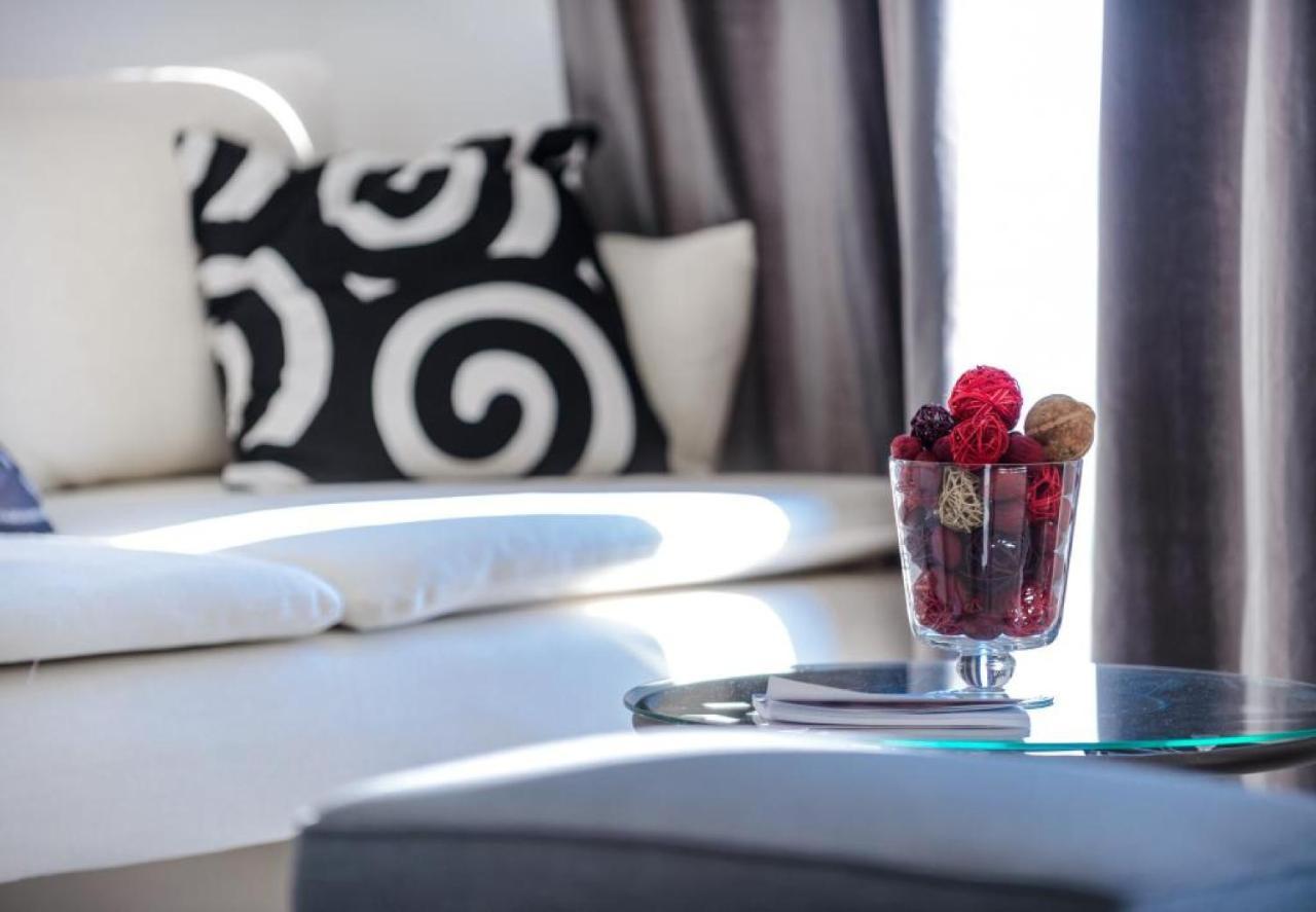 Apartments Villa Capitano ムリニ エクステリア 写真